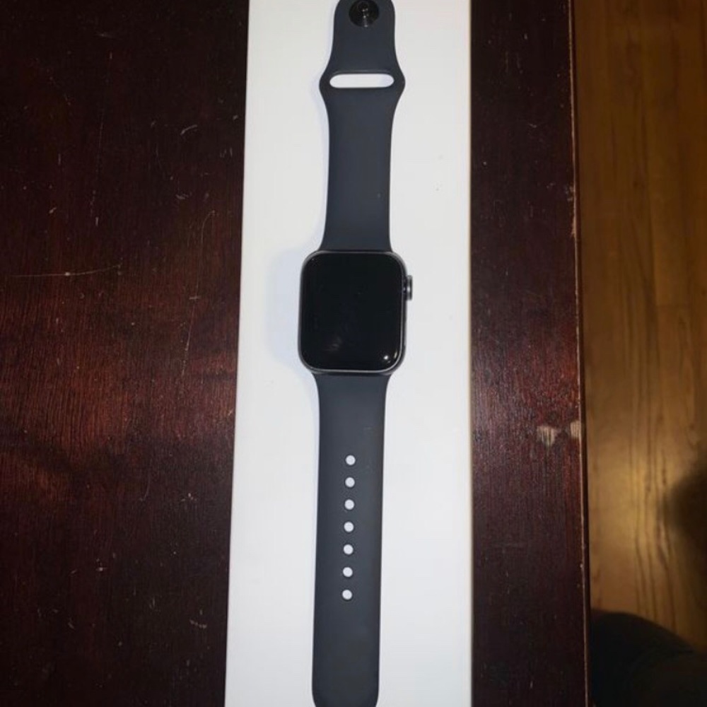 Apple Watch series 5